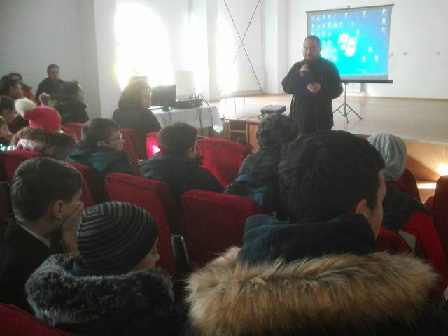 Activități educaționale prilejuite de Ziua Culturii Naționale, la Girov