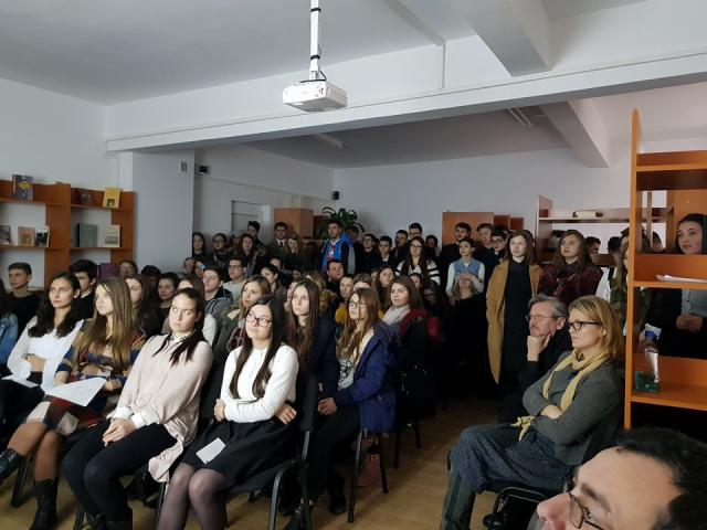 Aniversarea simbolului culturii naţionale, marele Mihai Eminescu, la Seminarul Teologic din Botoşani
