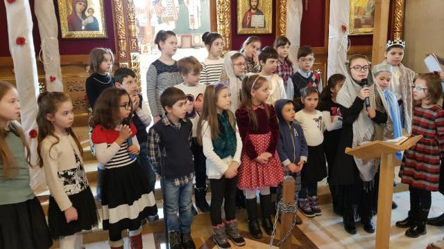 Simpozionul „Tinerii: un neam, o credinţă, o simţire“