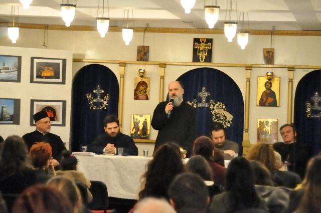 Simpozionul „Tinerii: un neam, o credinţă, o simţire“