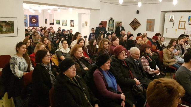 Simpozionul „Tinerii: un neam, o credinţă, o simţire“