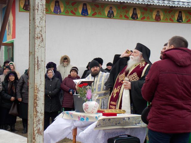 „Clopotul Unirii“ sfinţit de Preasfinţitul Calinic Botoşăneanul
