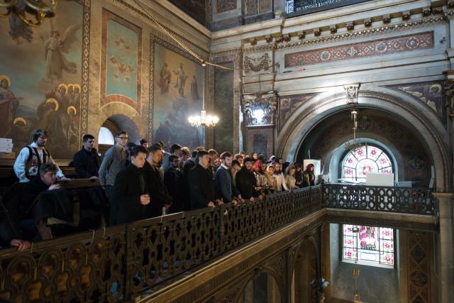 5 ierarhi și zeci de preoți și diaconi, la hramul istoric al Catedralei Mitropolitane din Iași