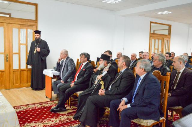 Adunarea eparhială a Arhiepiscopiei Romanului şi Bacăului