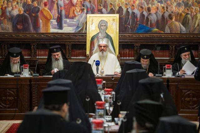 Ședință de lucru a Sfântului Sinod, la Reşedinţa Patriarhală