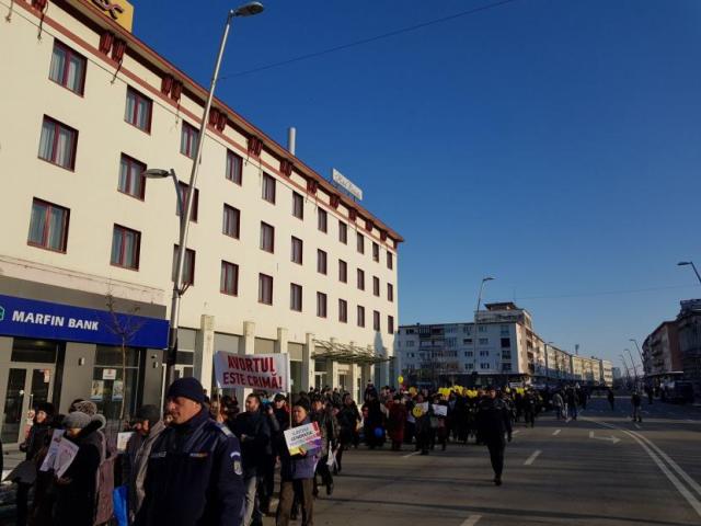 Marşul pentru viaţă, în oraşele Bacău şi Vaslui