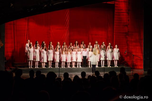 Slujbe de pomenire și evenimente culturale în Arhiepiscopia Iașilor, cu prilejul împlinirii a 100 de ani de la Unirea Basarabiei cu România