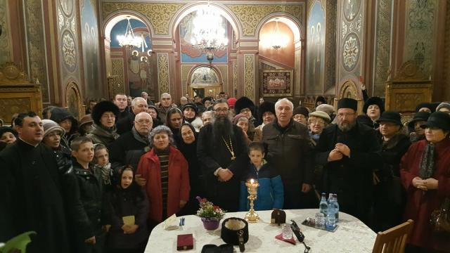 Părintele Nicolae Tănase a conferenţiat la Bacău