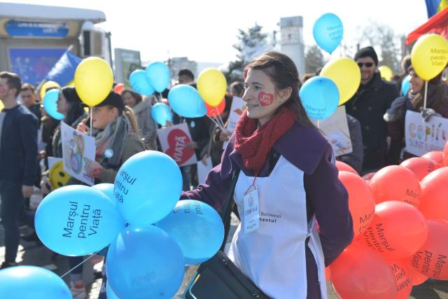 Mii de ieșeni la „Marșul pentru Viață” 2018
