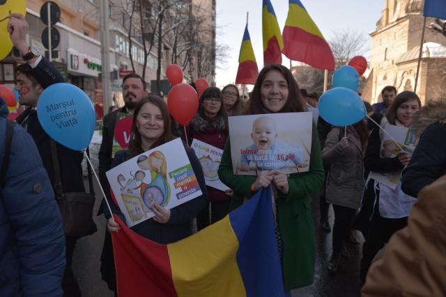 Mii de ieșeni la „Marșul pentru Viață” 2018