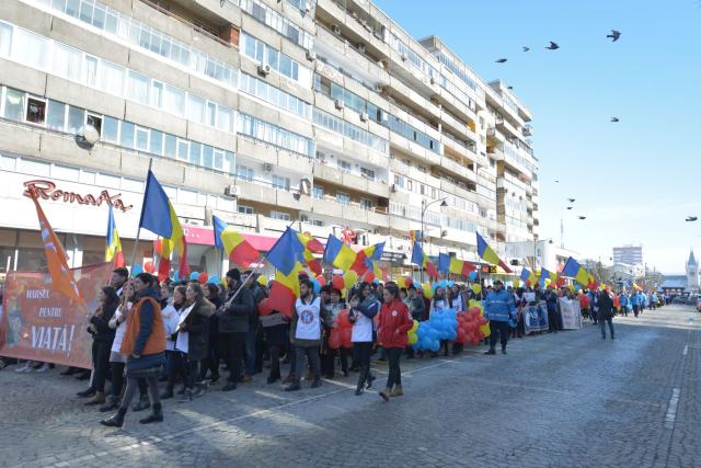 Mii de ieșeni la „Marșul pentru Viață” 2018