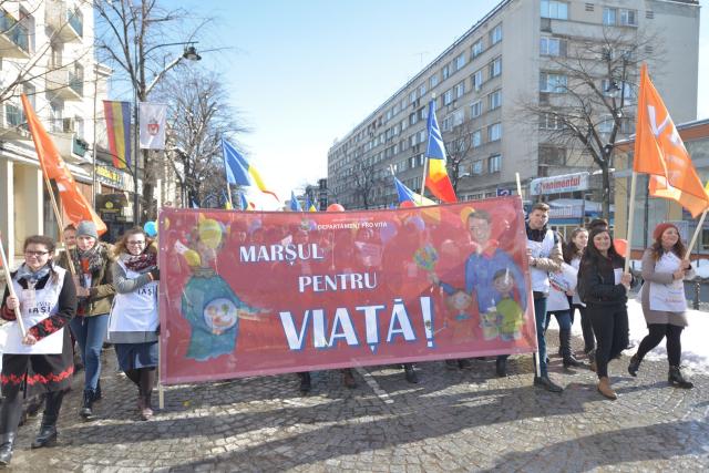 Mii de ieșeni la „Marșul pentru Viață” 2018