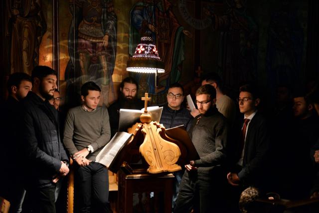 PS Ignatie a slujit la paraclisul Facultăţii de Teologie din Iaşi