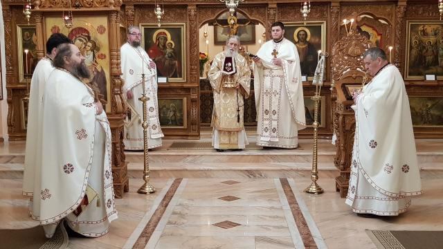 Sfânta Liturghie arhierească în parohia Marginea I