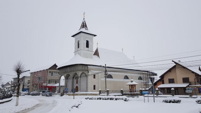 Sfânta Liturghie arhierească în parohia Marginea I
