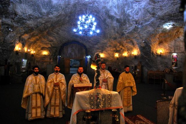 Sfântul Cuvios Vasile de la Poiana Mărului, sărbătorit în Salina Târgu Ocna