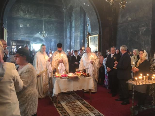 Hramul Bisericii „Sf. M. Mc. Gheorghe“ din Hârlău