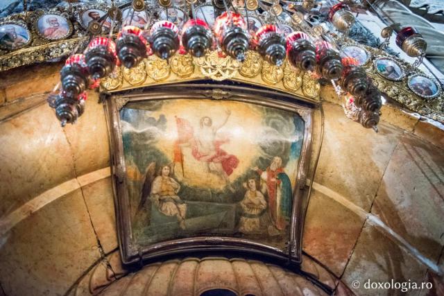 Sfânta Lumină s-a pogorât la Ierusalim. Pelerini din întreaga lume s-au rugat în Biserica Sfântului Mormânt