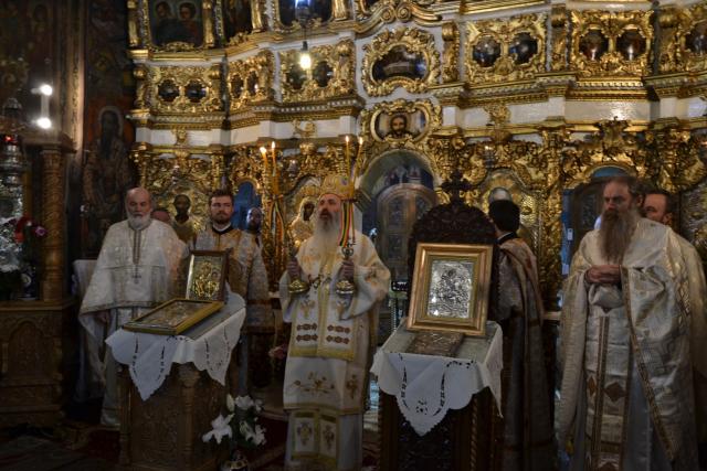 IPS Teofan a participat la conferința preoțească de primăvară la Piatra-Neamț