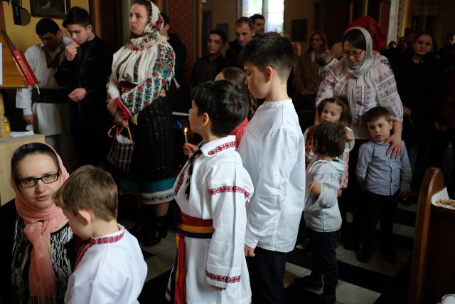 „Să ne iubim unii pe alții, așa cum ne-au iubit părinții și strămoșii noștri, care ne-au lăsat o moștenire de cinste, plătită cu sânge”