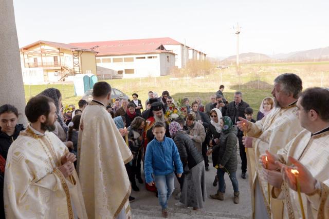 IPS Părinte Mitropolit Teofan a slujit la Biserica „Sfântul Ilie” din Piatra-Neamț