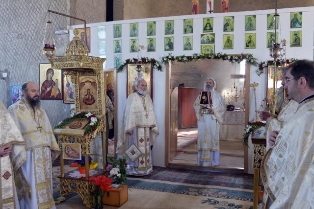 IPS Părinte Mitropolit Teofan a slujit la Biserica „Sfântul Ilie” din Piatra-Neamț