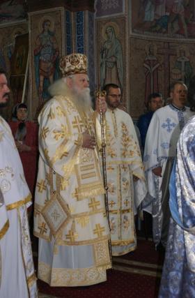 Preasfințitul Calinic Botoșăneanul a slujit la Parohia Cozmești