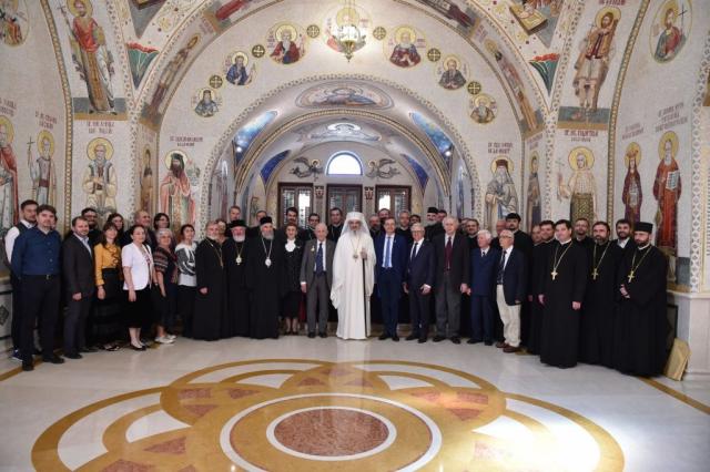 Academicianul Emilian Popescu a primit Ordinul „Sfântul Apostol Andrei Ocrotitorul României”