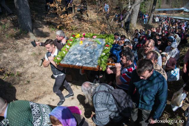 Sărbătoarea Izvorului Tămăduirii la Mănăstirea Horaița – Neamț