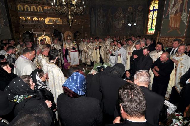 Părintele Vasile Adiaconiței a fost înmormântat