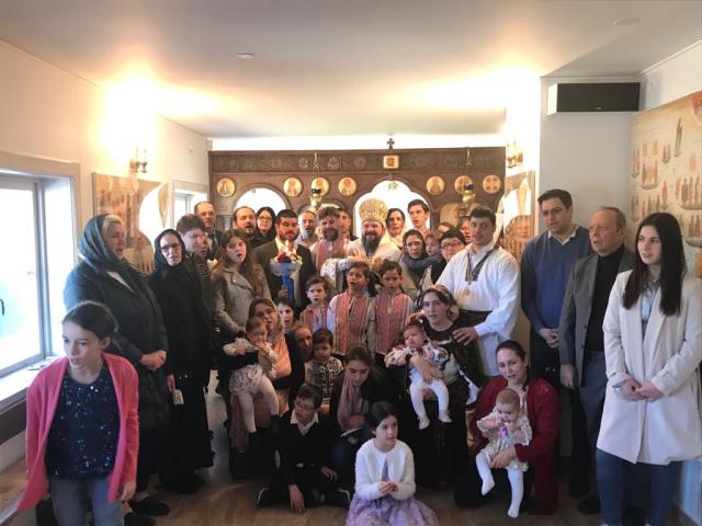 „Să ne iubim unii pe alții, așa cum ne-au iubit părinții și strămoșii noștri, care ne-au lăsat o moștenire de cinste, plătită cu sânge”