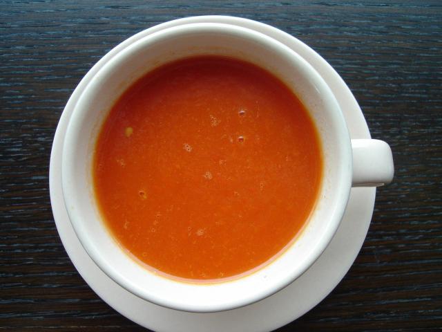 Supă cremă de ardei copți