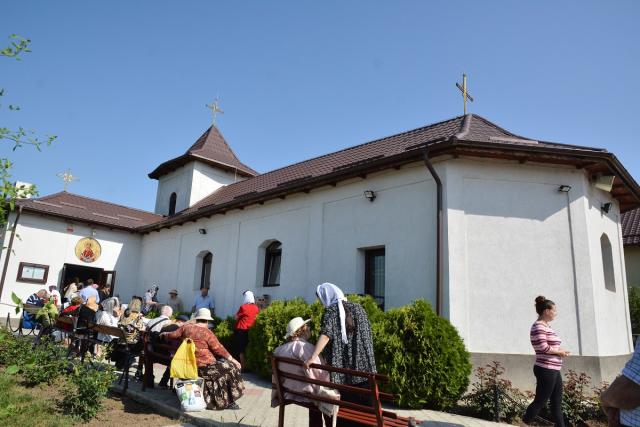 Sfântul Efrem cel Nou, cinstit cu evlavie la Ezăreni