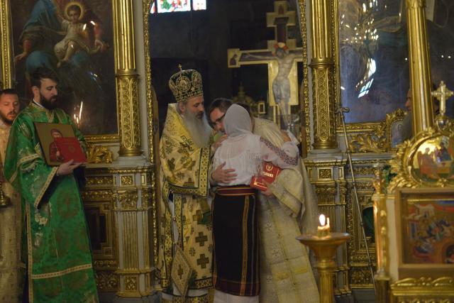 Sărbătoarea Pogorârii Duhului Sfânt la Catedrala Mitropolitană din Iași – „Țelul vieții creștine este dobândirea Duhului Sfânt”