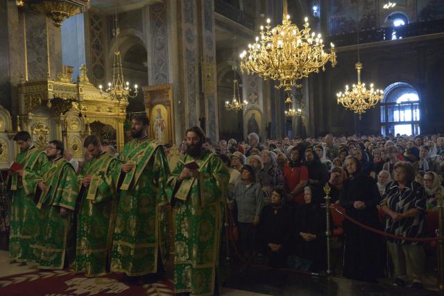 Sărbătoarea Pogorârii Duhului Sfânt la Catedrala Mitropolitană din Iași – „Țelul vieții creștine este dobândirea Duhului Sfânt”