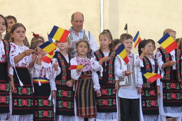 Centenarul Marii Uniri sărbătorit în Parohia Comarna
