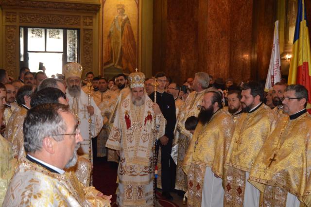 Pelerini din Eparhia Romanului şi Bacăului, în inima României