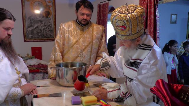 IPS Pimen a sfințit biserica Parohiei „Sfinții Apostoli” din Vatra Dornei