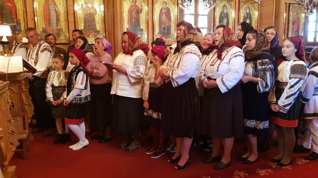 IPS Părinte Arhiepiscop Pimen a slujit la Parohia Volovăț