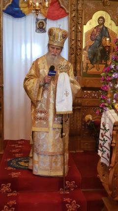 IPS Părinte Arhiepiscop Pimen a slujit la Parohia Volovăț