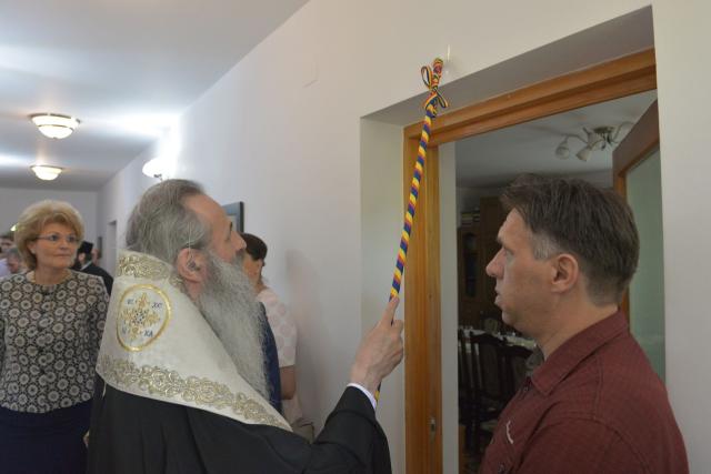 IPS Mitropolit Teofan a slujit la Biserica Vovidenia din Botoșani