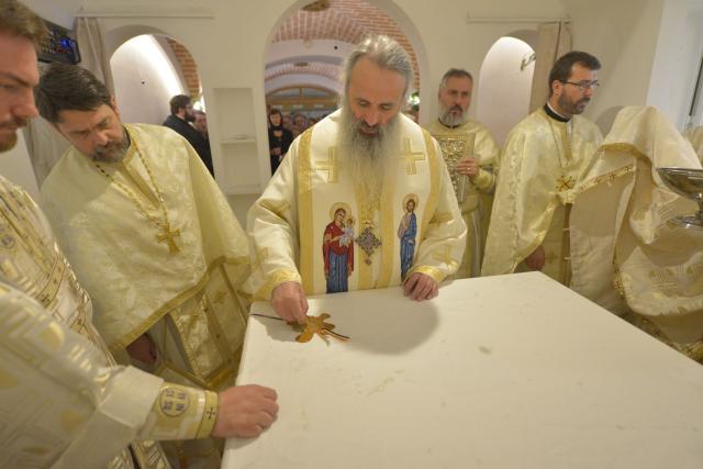 Paraclisul „Sfânta Treime” al Spitalului Providența a fost târnosit