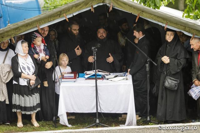 Hramul Catedralei Episcopale din Huși: 4 ierarhi au săvârșit Sfânta Liturghie