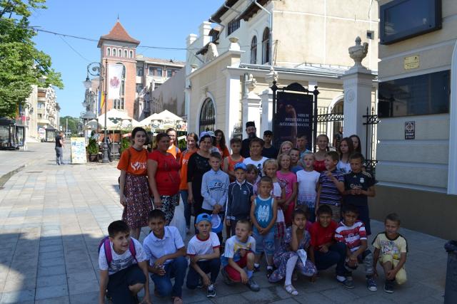 Activități interactive și educative Pro Vita Iași: „Unitatea familiei oferă unitatea neamului!”