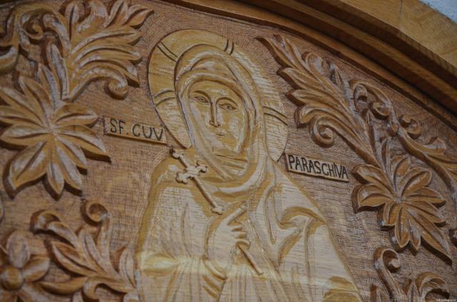 Biserica „Sfânta Cuvioasă Parascheva” din localitatea Baia a primit veșmânt de har și binecuvântare