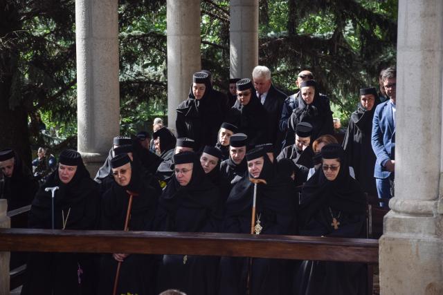 Hramul cel mare al Sucevei: „A-l iubi pe celălalt este o purtare de cruce continuă”