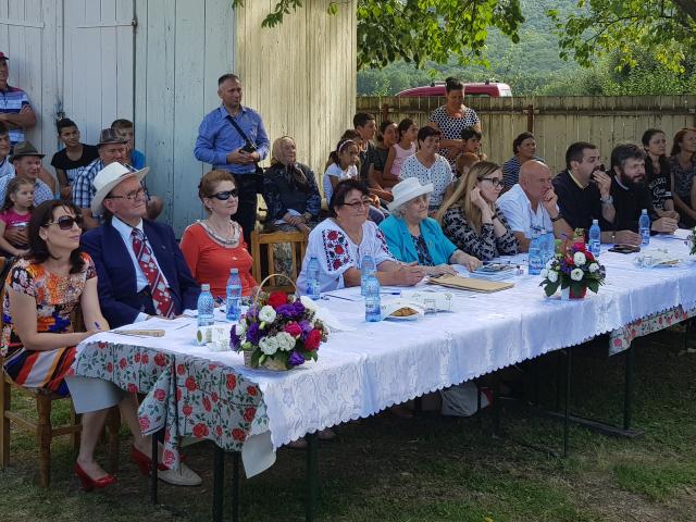 Festival-concurs de poezie în Parohia Dumitreştii Gălăţii