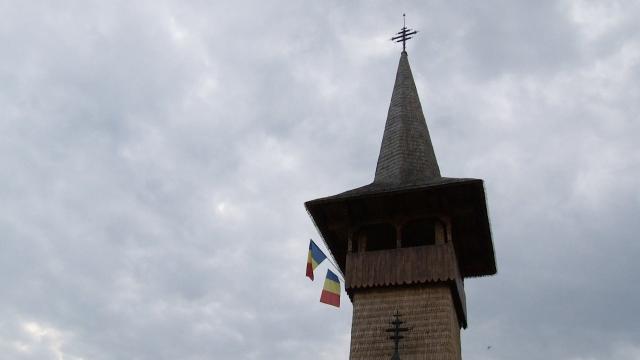(Video) Parohia Dancaș a îmbrăcat haine de sărbătoare