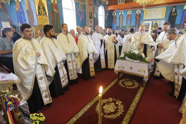 Mica parohie Homiceni din Protopopiatul Piatra-Neamț și-a sărbătorit cel de-al doilea ocrotitor