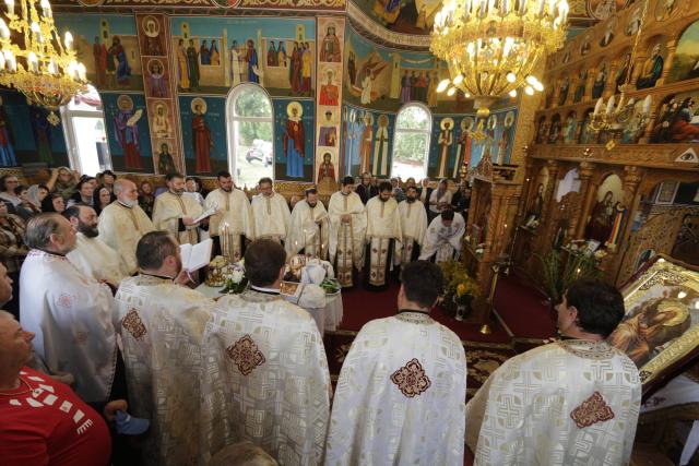 Mica parohie Homiceni din Protopopiatul Piatra-Neamț și-a sărbătorit cel de-al doilea ocrotitor